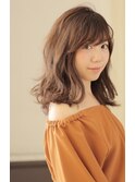 ゆるやかウェーブの大人エレガンス