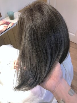 テトラ ヘアー(TETRA hair) アッシュグレー