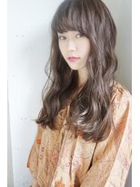 チェルシー 表参道&nbsp;ロングには大きめパーマ【髪質改善/縮毛矯正/表参道/学割U24】