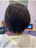 手ぐしでまとまるショートスタイル