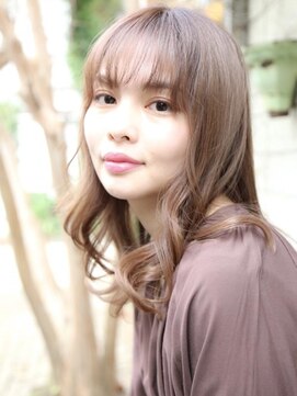 コム(com by neolive) ツヤ感外巻きカール2