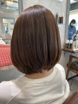 エスト(est)&nbsp;伸ばしかけボブでも纏まりやすい　M3Dカラー+トリートメント