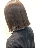 仙台ボブイメチェンホワイトブロンド外ハネボブ美髪ワイドバング