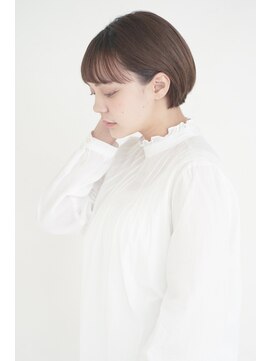 ルクスドレ 新宿(Luxe doree') くびれヘア/アースカラー/地毛風カラー/大人ヘルシー[新宿駅]