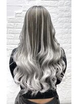 ウーロス(uros.) エクステバレイヤージュ