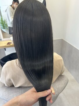 トゥーリ 春日店(tuuli) ツヤロング