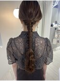 タイトなヘアアレンジ