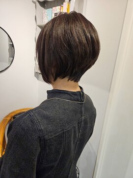ヘア ケア ディエイチケー(HAIR CARE DHK) 前下がりショートボブ