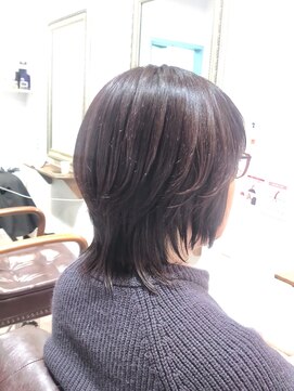 ヘアー グリーン(hair green) 30代40代50代/ウルフレイヤー/大人ウルフスタイル