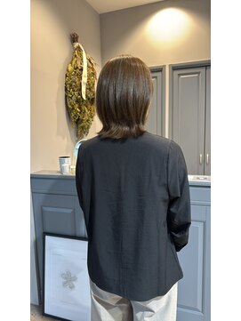 ジゼル 前橋(Giselle) くびれレイヤー×アッシュオリーブベージュ