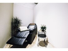 【LAD hair お勧めメンズメニュー】眉カット&WAX～個室でゆっくり施術～