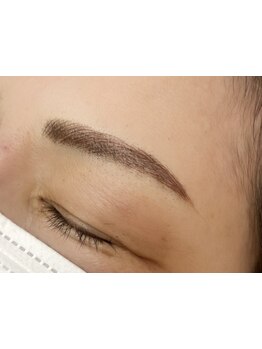 【東岡山/赤磐】新しい美しさを手に入れ、日常がより輝く◇自然で美しい眉をデザインを叶えます◎