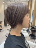 青山白髪ぼかしハイライトマッシュショートアッシュグレー40代