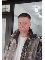 ウェルネス(Wellness)&nbsp;フェザーアップ　スキンフェード