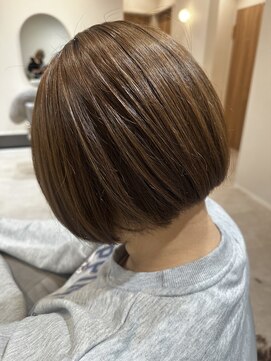 ベル サウス(BHEL south) レイヤーカット顔周り/ベージュカラー/津/久居