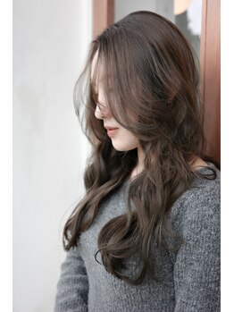 ニュイ(NUIT)の写真/【Aujuaソムリエ認定】髪の悩みも“似合う”も諦めない。大人女性に寄り添う、本格髪質改善サロン。