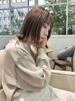 アノニューム(anonym)&nbsp;肩上ミディ × ヘーゼルベージュ