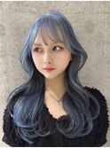 ペールブルー