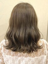 レガロヘアアトリエ(REGALO hair atelier) カーキベージュ/ウェーブ巻き【水戸/赤塚】