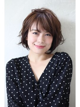 ブルーム コスタ(Blume COSTA) ウェーブボブ