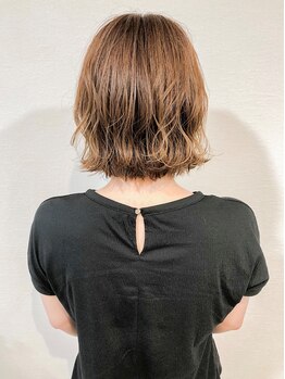 コマド(Comado)の写真/ボブ・ショートスタイルはComado☆シルエットを美しく創る「似合わせ力×再現性」はあなたの理想以上に♪