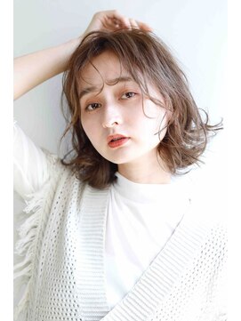 ナンバー イル デュッカ 札幌(N° il duca) 艶感たっぷりカラー春の大人ボブ20代/30代/40代