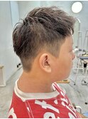 「夏向けヘア」アップバングショート