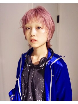 229 ハイトーンピンク シャギーショートウルフ