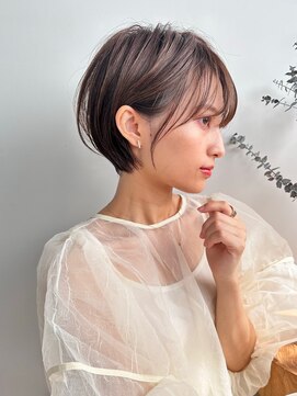 バンプ ギンザ(BUMP GINZA) 〈30.40.50代〉ひし形ショートボブ×透明感カラー【ERIKA】