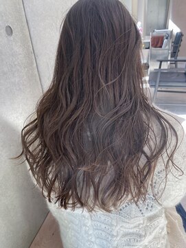 エウペ 渋谷(WEUPE) 斜めバング/グレージュカラー/デザインカラー/シルキーベージュ