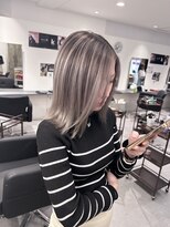 キング 枚方店(K!ng)&nbsp;縮毛矯正髪質改善ハイライトレイヤーカット枚方美容室エクステ