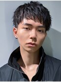 ザクザクスパイキーショートマッシュツーブロック刈り上げパーマ