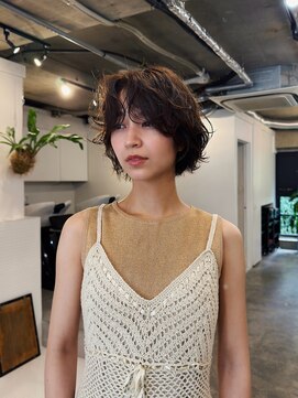 ヒュージ 三軒茶屋(huge) ショートボブ/ニュアンスパーマ/顔周りカット/20代30代