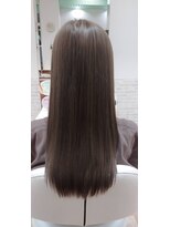 ファイン 滝川店(Fine)&nbsp;20代30代　髪質改善ＳQUTEカラー　オリーブグレー