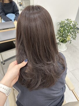 ナンバー エリュン 秋田店(N°Elune) ハイレイヤーカット