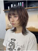レイヤーウルフカット/ミディアムウルフ/顔まわりレイヤーカット