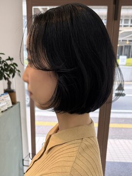 キートス 高知店(kiitos) French Bob 大人ボブ 流れる顔周りカット 三宮
