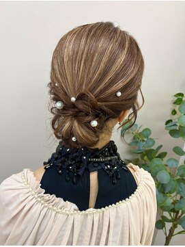 ジェミータ 横浜 つるんアップスタイル【横浜ヘアセット/ヘアメイク/ヘアセット】
