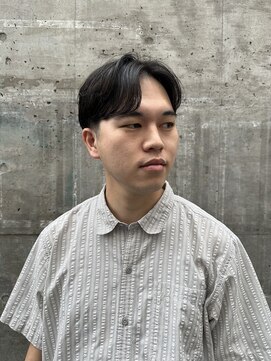 ノーム(norm) 刈り上げセンターパート