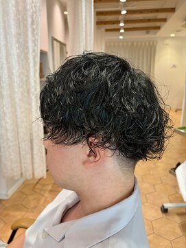アズールサン 草加西口店(azule-sun) メンズパーマ,ツイストカール,サーフカール,マッシュ【草加】