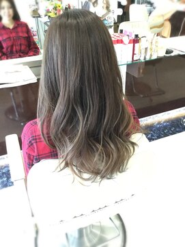 ヘアメイク ミラー(Hair Make MIRROR) デザイングラデーションカラー