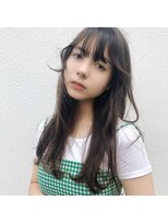 クーエフー(coo et fuu) 20代30代大人可愛いツヤ髪ストレート透明感ロングブルージュ近藤