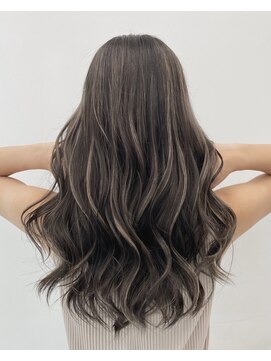 アライブ キチジョウジ(ALIVE Kichijoji) 【ALIVE吉祥寺】グレージュハイライトカラー白髪ぼかし