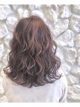 モアナバイヘッドライト 曽根店(Moana by HEADLIGHT) Moanaピンクブラウン＃デジタルパーマ＃TOKIO