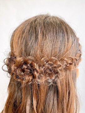 ヘア イノウエ HAIR INOUE ヘアアクセがなくても華やかに☆