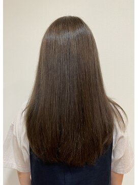 ミルキィ 五条店 ヘアスタイル