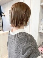 キャアリー(Caary)&nbsp;福山市美容室Caary切りっぱなしボブ艶ナチュラルベージュカラー