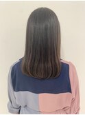 透明感ベージュ
