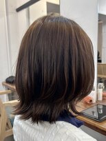 ファルベ(Farbe)&nbsp;簡単で綺麗に見えるワンカールレイヤーカットオリーブ
