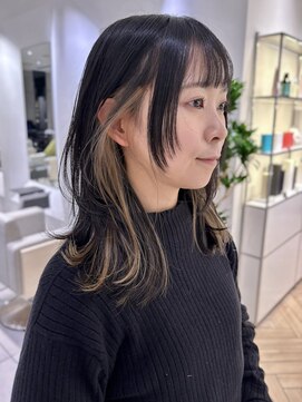 ステア ケース(stair case) イヤリングカラーベージュインナーカラーレイヤーカット